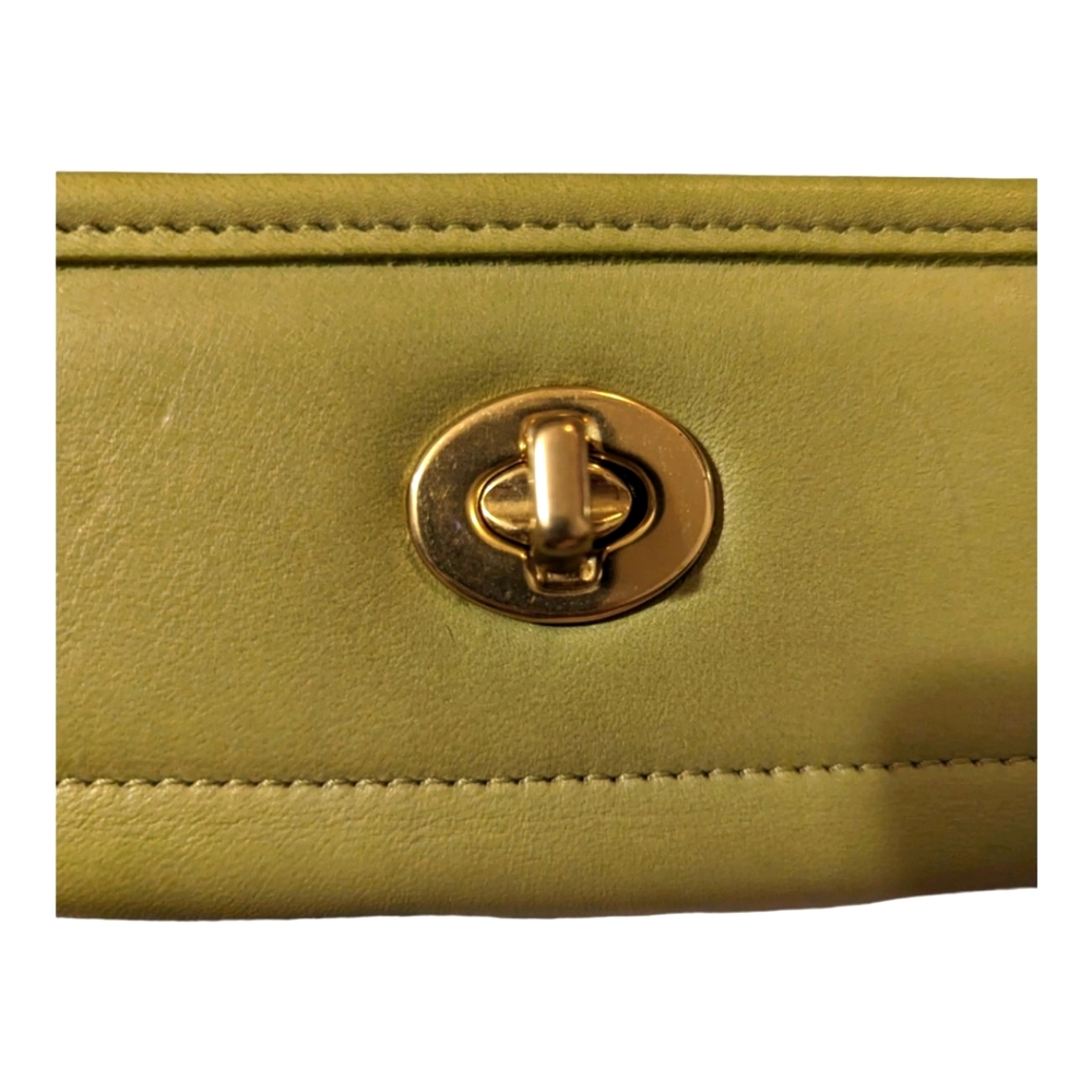NWOT Vintage Coach Kiwi Green Top Handle  “Geometric Bag” Turn-lock Closu… - Picture 6 of 12